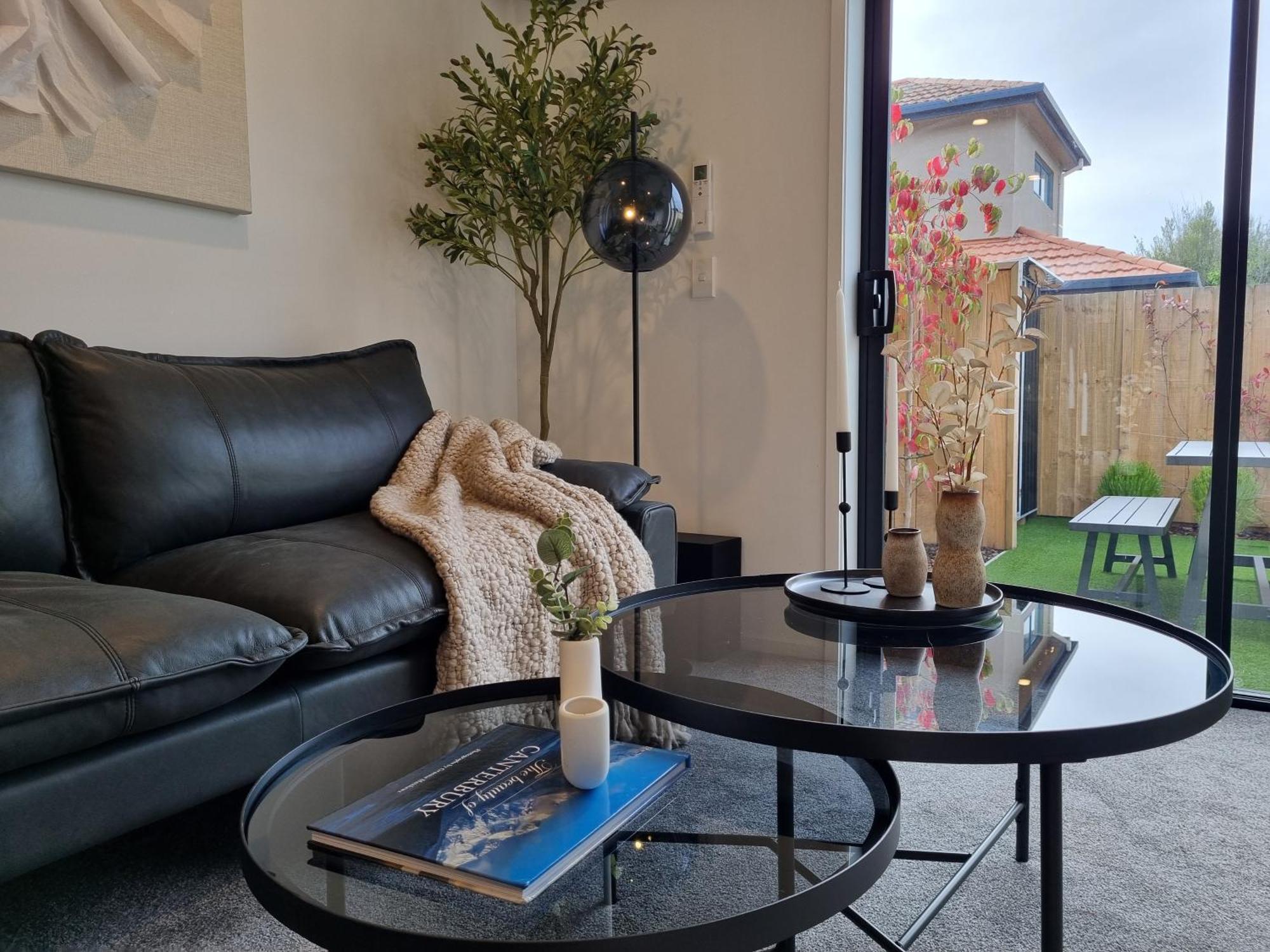 Cloud Nine Elegant Escape Awaits Apartment Christchurch Luaran gambar